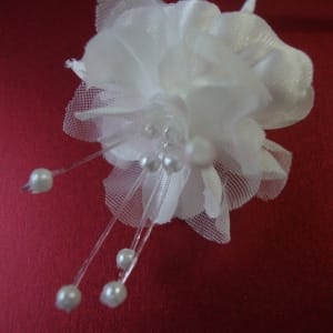 Silk-Flowers---White-image-2