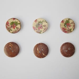 Wooden Circle Shape Button Pattern 3 - Small (Brown Background with pink flowers)