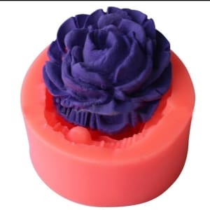A Single Layered Rose Silicone Clay Mould