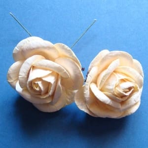 Mulberry Paper Roses (Extra Large) - Cream