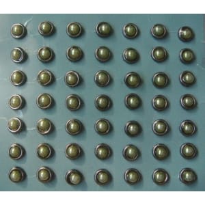 Pearl Brads (Small) - Green