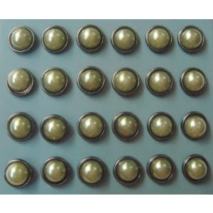 Pearl Brads (Large) - Green