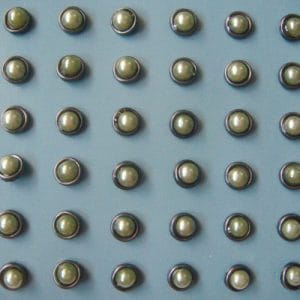 Pearl Brads (Medium) - Green