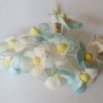 Periwinkles - Blue and White (Pack of 10 flowers)