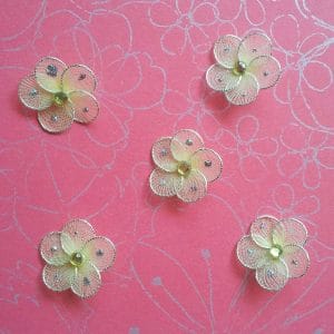 Net Flowers - Light Yellow CA0046