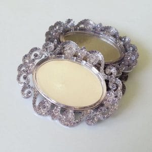 Plastic cameo frames - Silver