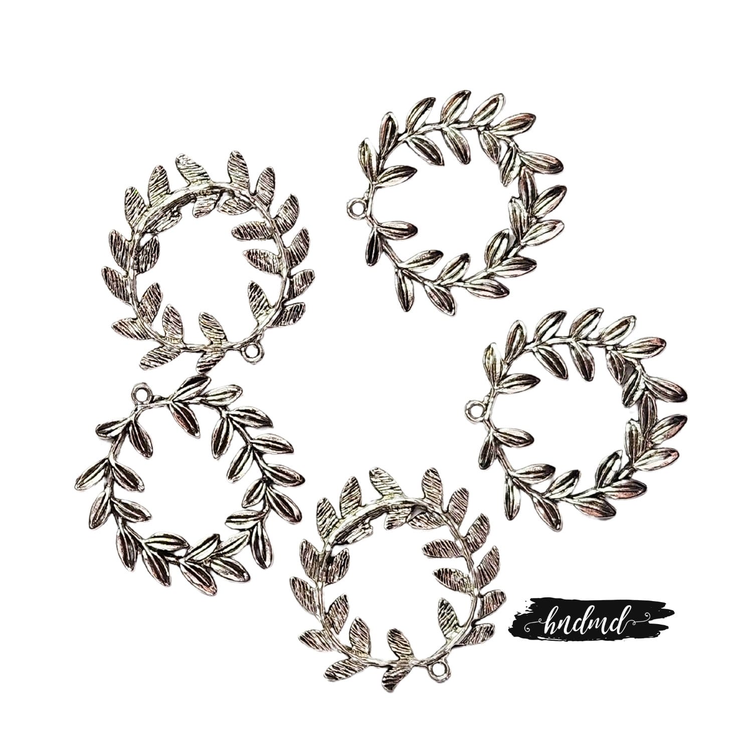Metal Charms - Leaves Pendant (Pack of 5 pcs) leaves pendant metal charms 1 Metal Charms - Leaves Pendant (Pack of 5 pcs)