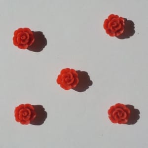Resin Flower (1 cm) - Design 2 - Red