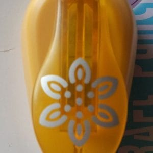 Jef Craft Punch - 6 petal flower - Design 1 - Medium