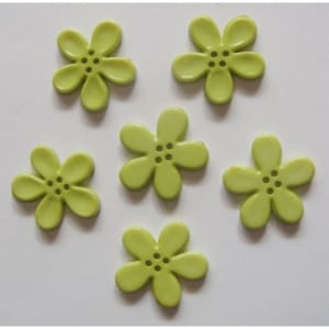 Large Plastic Flower Buttons - Green