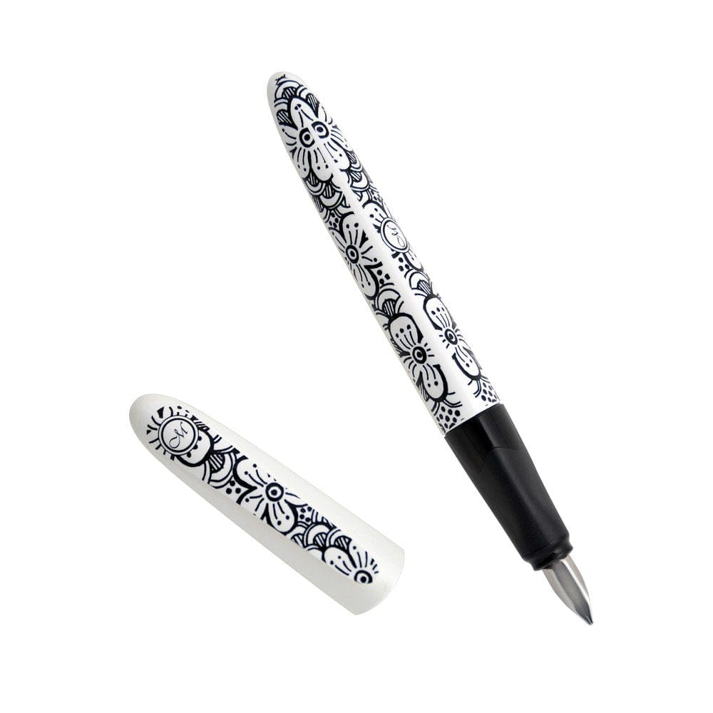 Manuscript Italic Trio Fountain Pen - Floral mc5100flo pen model 1 mc5100flo_pen_model_1