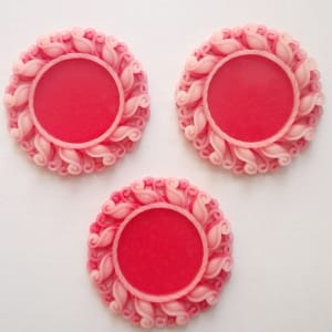 Resin Circular Cameo Frame (1.5 inch) - Design 1 - Red
