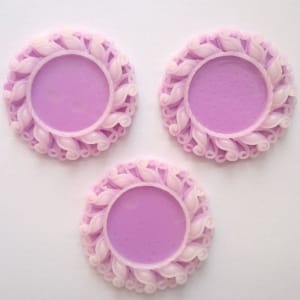 Resin Circular Cameo Frame (1.5 inch) - Design 1 - Purple
