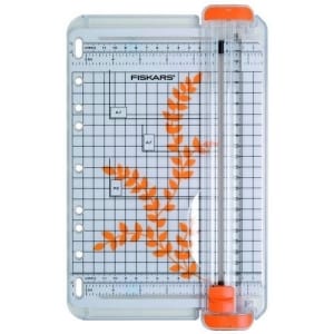 FISKARS Portable SureCut Paper Trimmer 22cm-A5(5446)