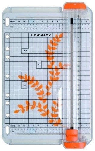 FISKARS Portable SureCut Paper Trimmer 22cm-A5(5446) 5446 FISKARS Portable SureCut Paper Trimmer 22cm-A5(5446)