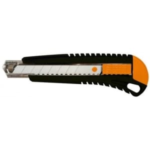 Fiskars Straight Cutter (18mm)