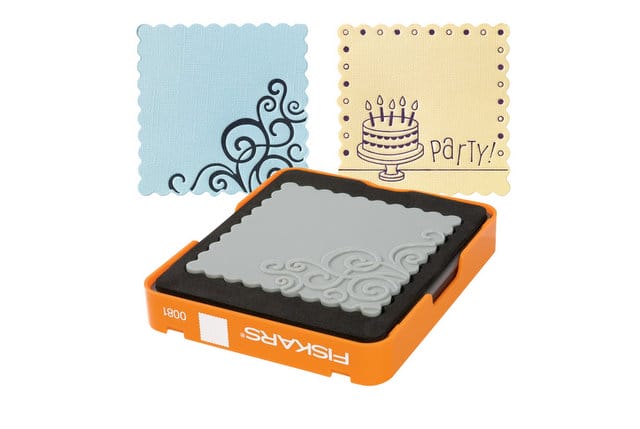Fiskars Thick Material Medium Design Set - Scalloped Square 0081 Fiskars Thick Material Medium Design Set - Scalloped Square