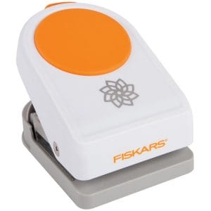 Fiskars Intricate Shape Punch - Lotus