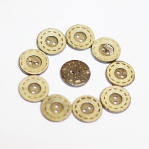 Wooden Circle Shape Button Pattern 10 - Big