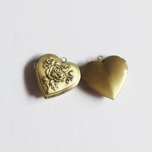 Photo Locket - Heart (Rose Carved)