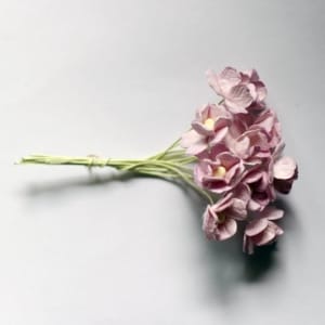 Periwinkles Flowers - Lavendar (Pack of 10 flowers)