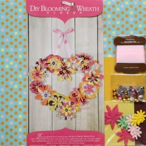 DIY Blooming Wreath Kit by EnoGreetting - Heart