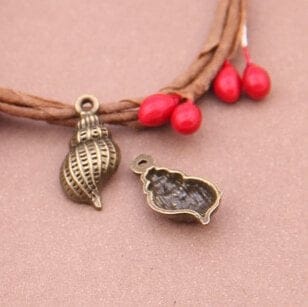 Small Seashells Metal Charms (Set of 5 pcs)