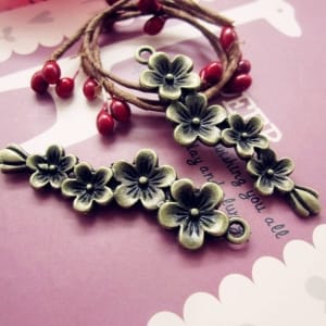 Bunch of Flowers Metal Charms (Set of 5 pcs)
