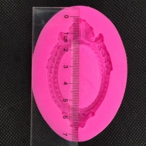 camold237_oval_ornate_frame_silicone_mold_3