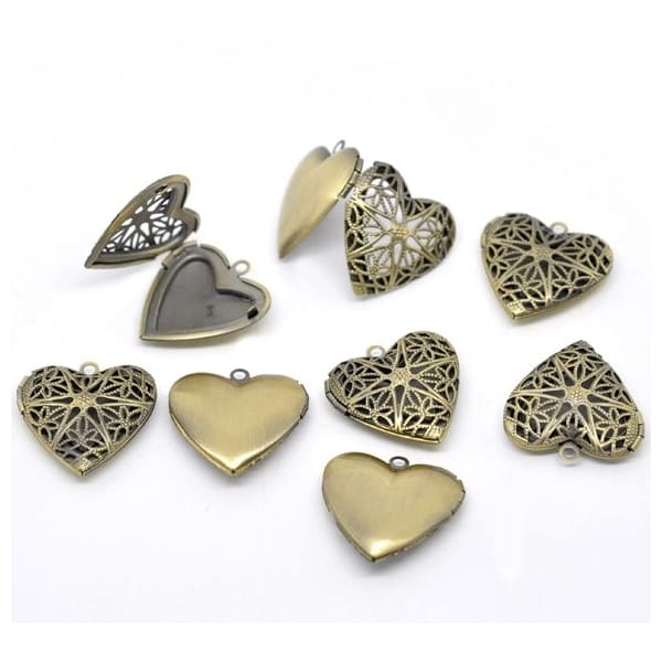 camc-88_metal_heart_carved_lockets_2