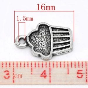 camc-90_cupcake_metal_charms_1