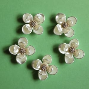 Pearl Flowers - Design 4