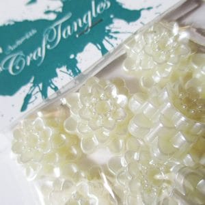 resin_flowers_cream_1