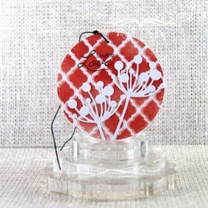 stencil-white-flower-tag
