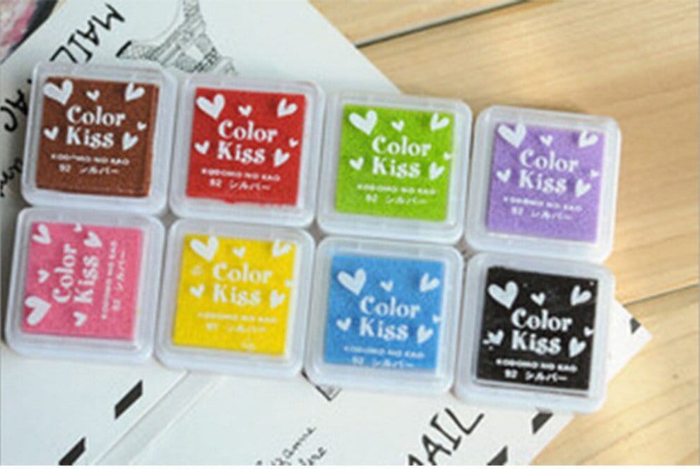 Color Kiss Ink pads (Set of 8 ink pads)