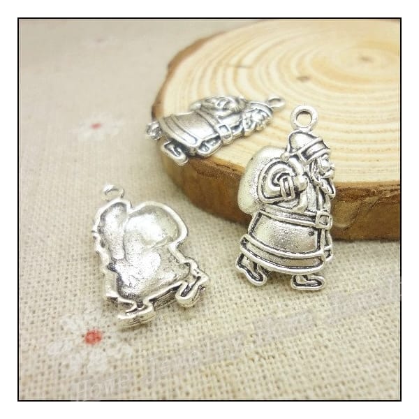 Santa Claus metal charms - pack of 5