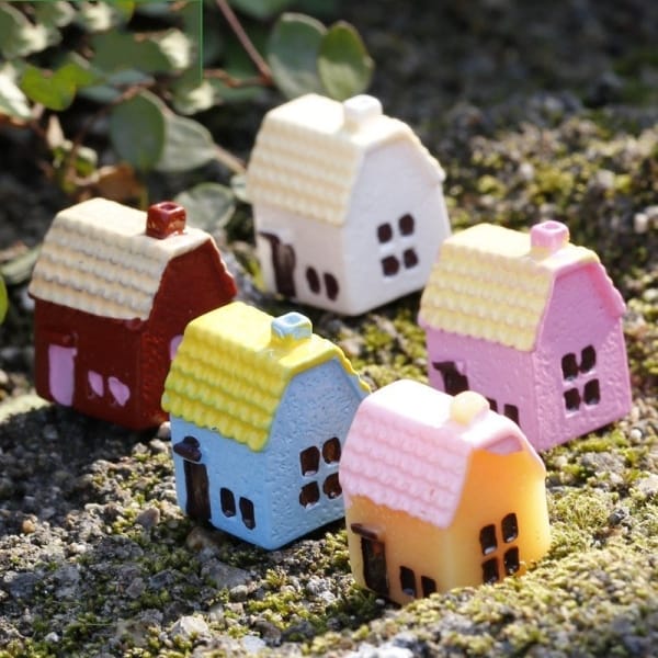 Miniatures - House