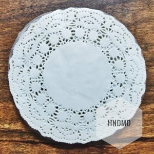 Large Paper Doilies (6.5 inch) - Old Lace (100 pcs)