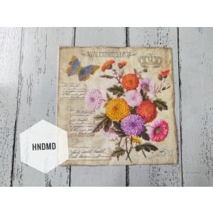 A pack of 12 by 12 inch Decoupage Napkins / Decoupage Tissues (5 pcs) - Vintage bouqet of flowers