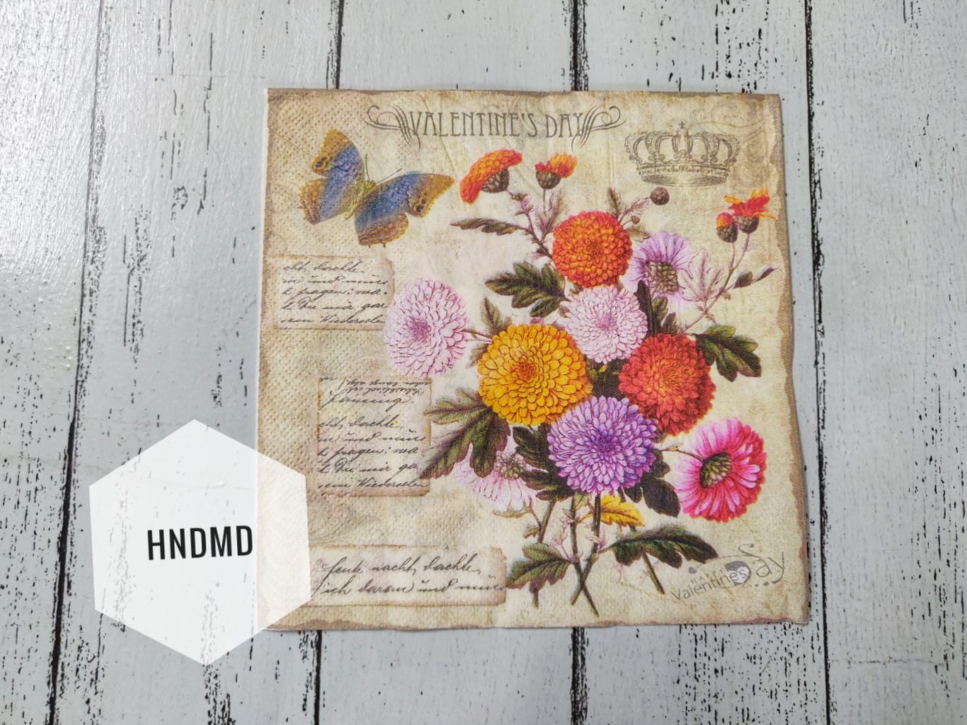 A pack of 12 by 12 inch Decoupage Napkins / Decoupage Tissues (5 pcs) - Vintage bouqet of flowers