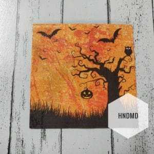 A pack of 12 by 12 inch Decoupage Napkins / Decoupage Tissues (5 pcs) - Halloween Scene