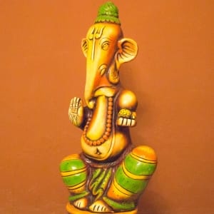 Long-Ganesha-Statue-2