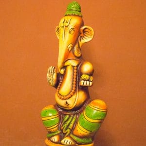 Long-Ganesha-Statue-2