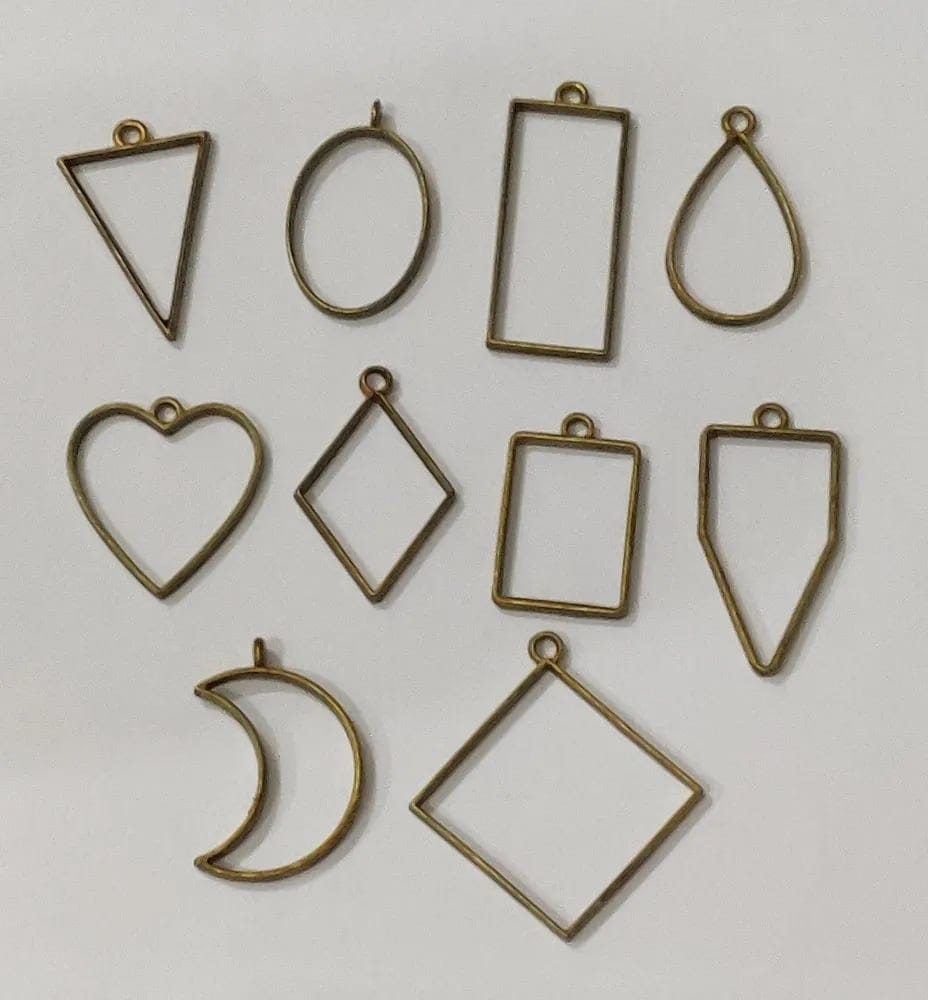 Metal Bezels or pendant for UV Resin (Pack of 10) - Antique RAWRB 6 A metal bezels pendants UV resin Metal Bezels or pendant for UV Resin (Pack of 10) - Antique