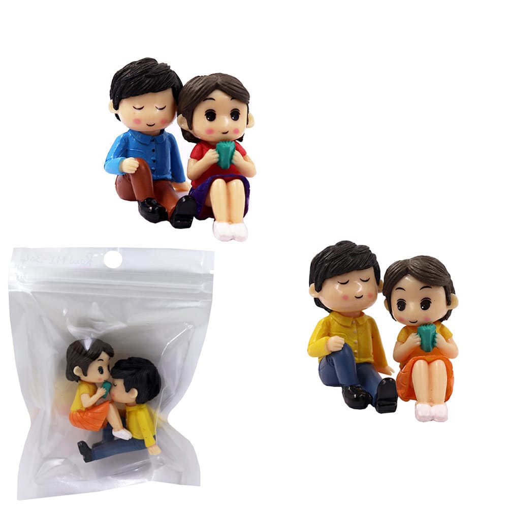 Miniatures - Couple Sitting RAWMI 304 Miniatures Miniatures - Couple Sitting