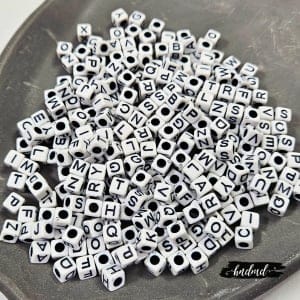 CraftAdda_plastic_Alphabet_Tiles_black_white_2