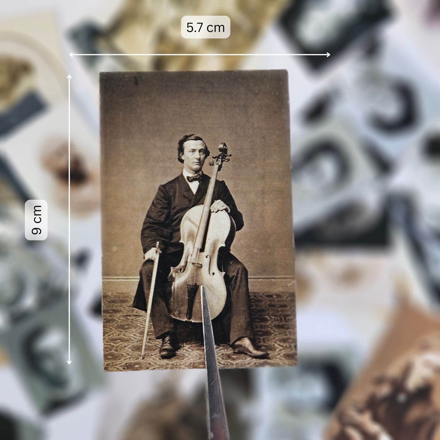 CrafTangles DieCuts / Ephemera Pack - Vintage People 1 - Image 2